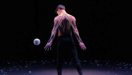 Danza Xixón: 'Geometría del alma', de Teatro Plus