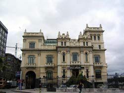 Edificiu Banco Urquijo, antigua Sociedad de Fomento de Xixón