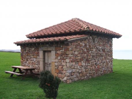 Castru Campa Torres: Reconstrucción casa romana