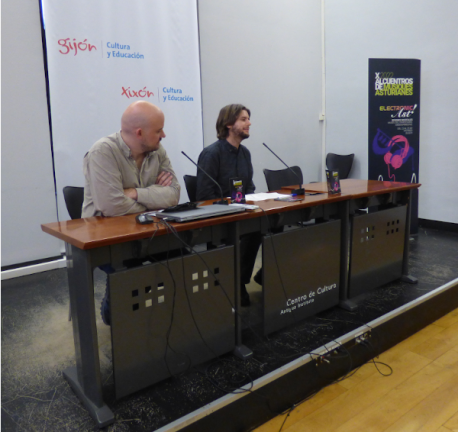 Miguel Barrero y Eduardo G. Salueña presentación X Alcuentros de Músiques Asturianes