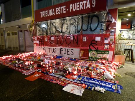  Asturies llora la muerte de Quini