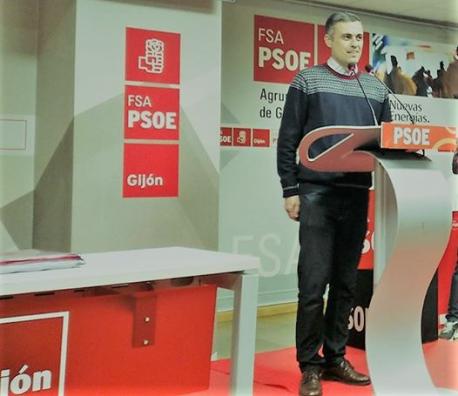 Fernández Ardura resulta escoyíu pola militancia como secretariu xeneral del PSOE llocal