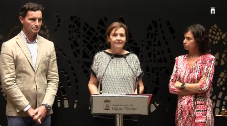 Jorge González-Palacios, Carmen Moriyón y Ana Montserrat López Moro Revillaxixéu esposición